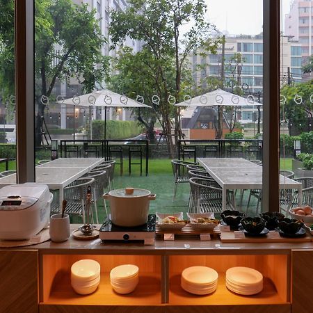 Oakwood Suites Bangkok Eksteriør billede