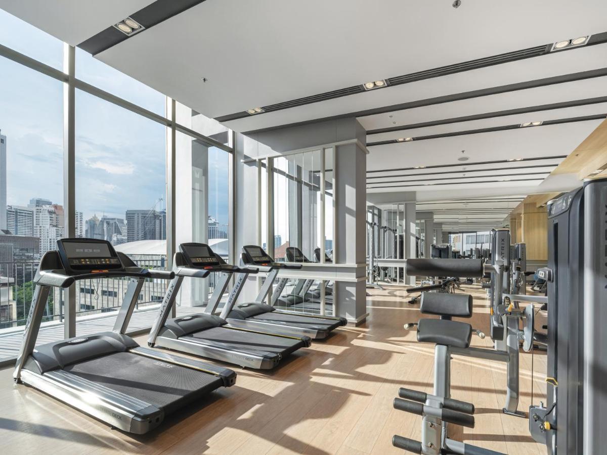 Oakwood Suites Bangkok Eksteriør billede The gym